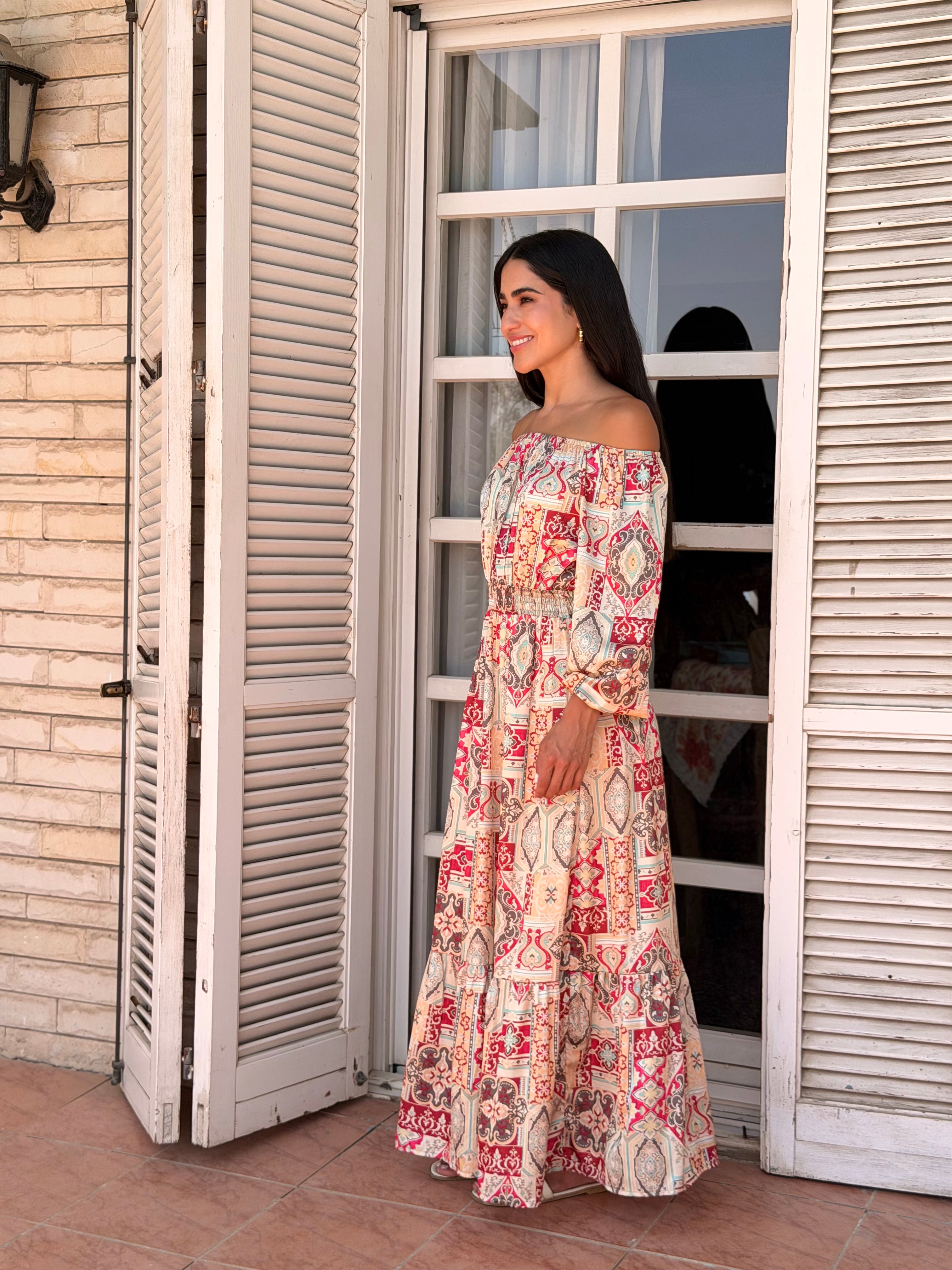 Off-Shoulder red Maxi Dress