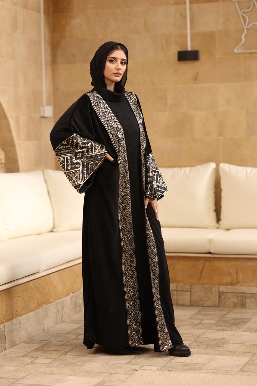 Premium velvet kaftan with Indian embroidery, linen sleeves