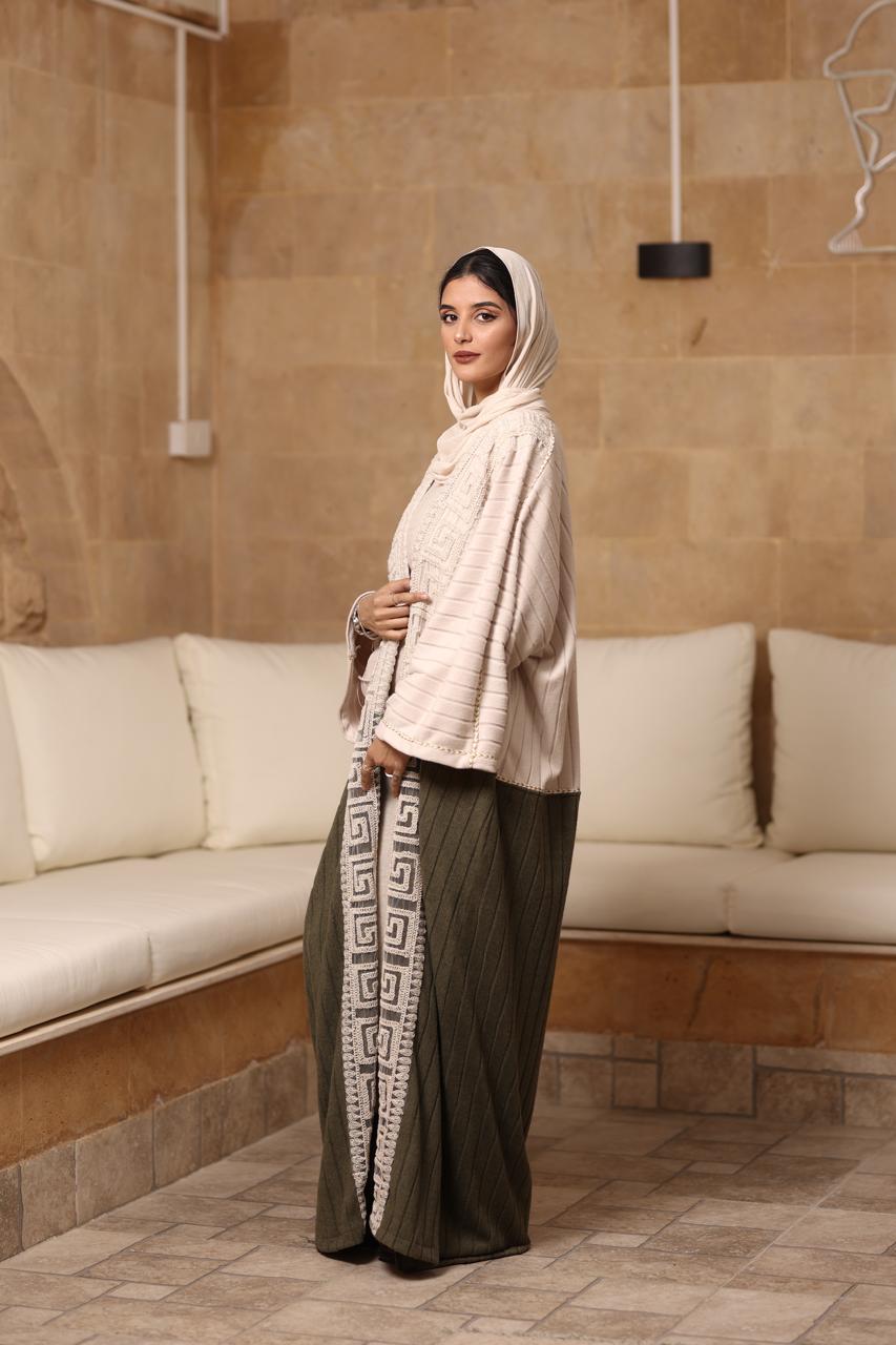 Olive and beige premium soft wool