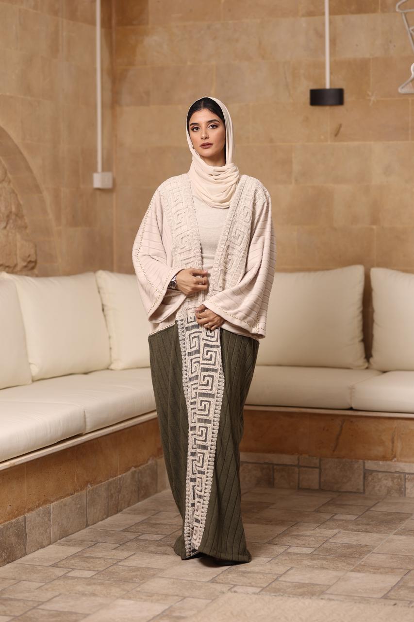 Olive and beige premium soft wool