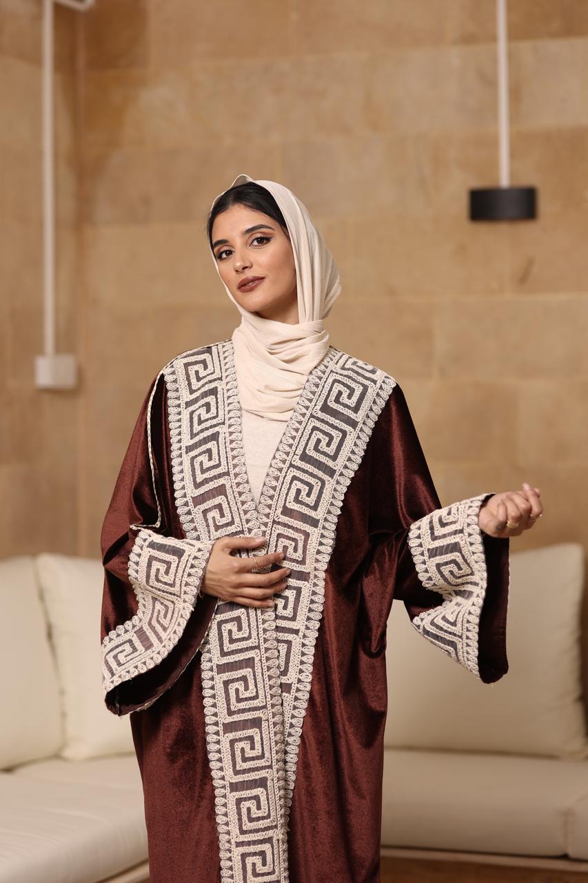 Brown velvet with crochet kaftan