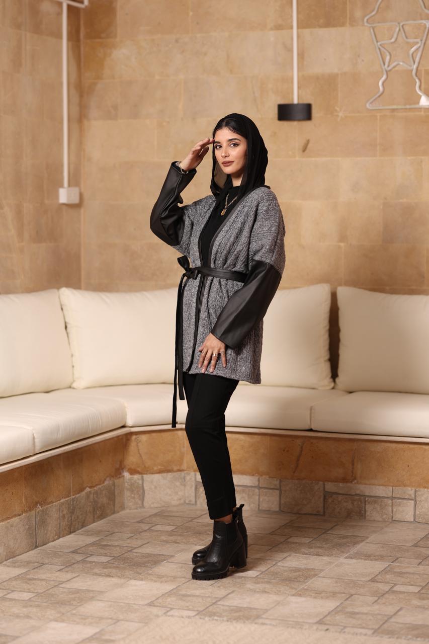 Wool and leather knitted Jacket with thin leather belt